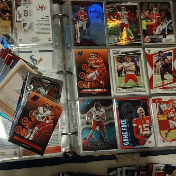 Sports card collection - Picture 5 of 13